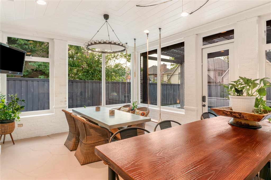 Caruth Hills 04 Instl - Residential