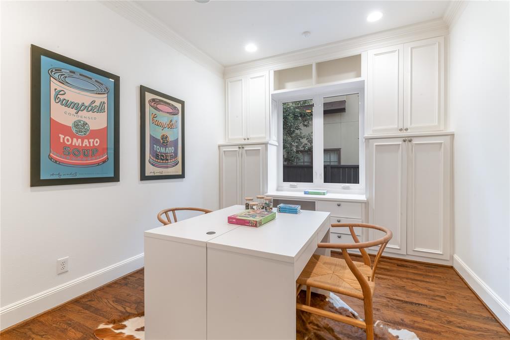Caruth Hills 04 Instl - Residential