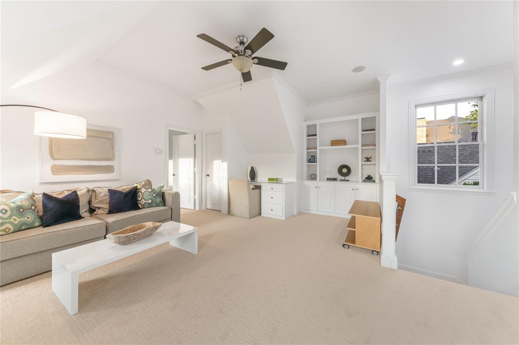 Caruth Hills 04 Instl - Residential