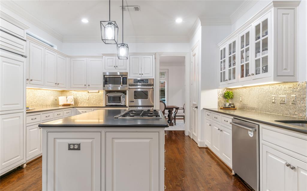 Caruth Hills 04 Instl - Residential