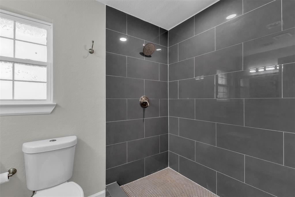 Crestpark Club Estates - Residential