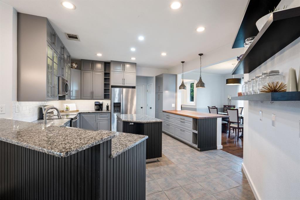 2625 Bordeaux Drive