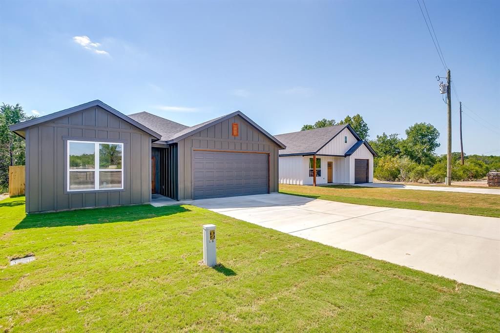 1305 Woodmere Trail