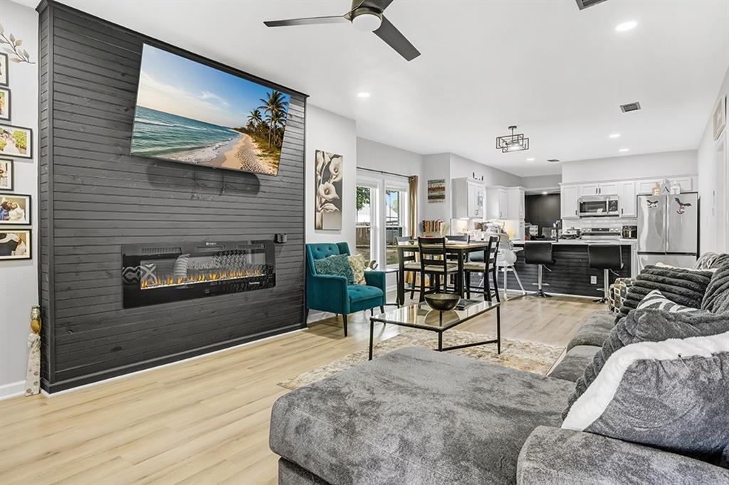 2120 Magnolia Street