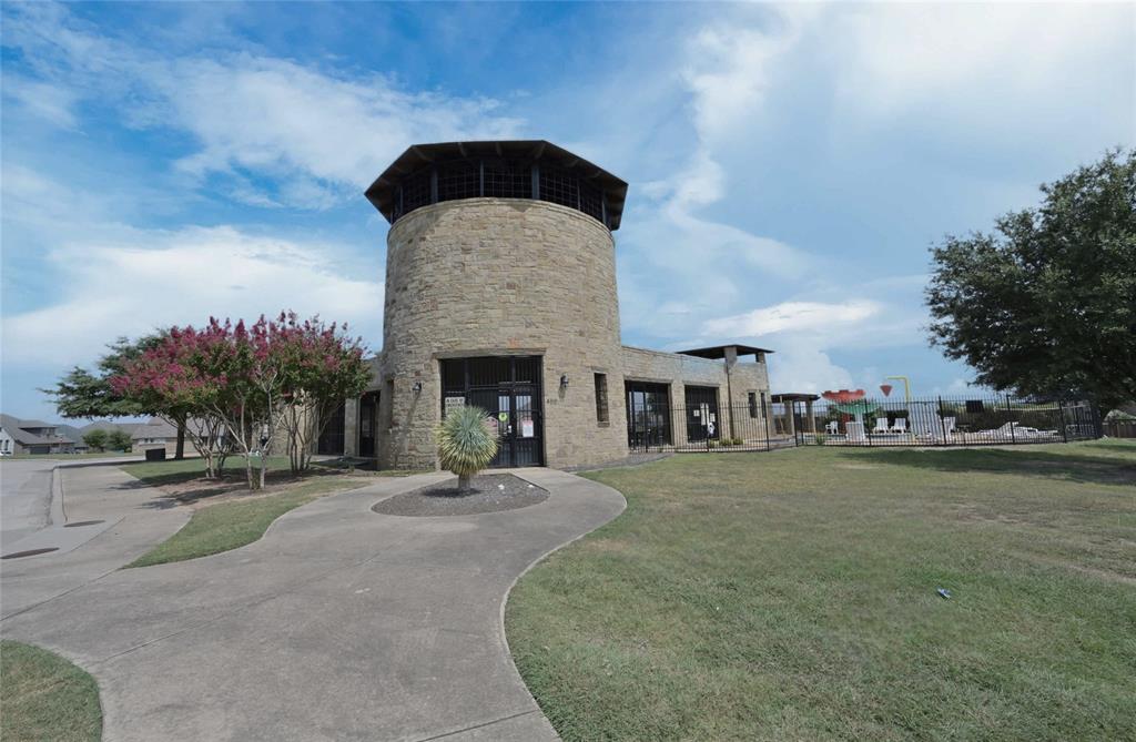 Live Oak Crk - Residential