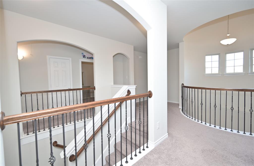 Live Oak Crk - Residential