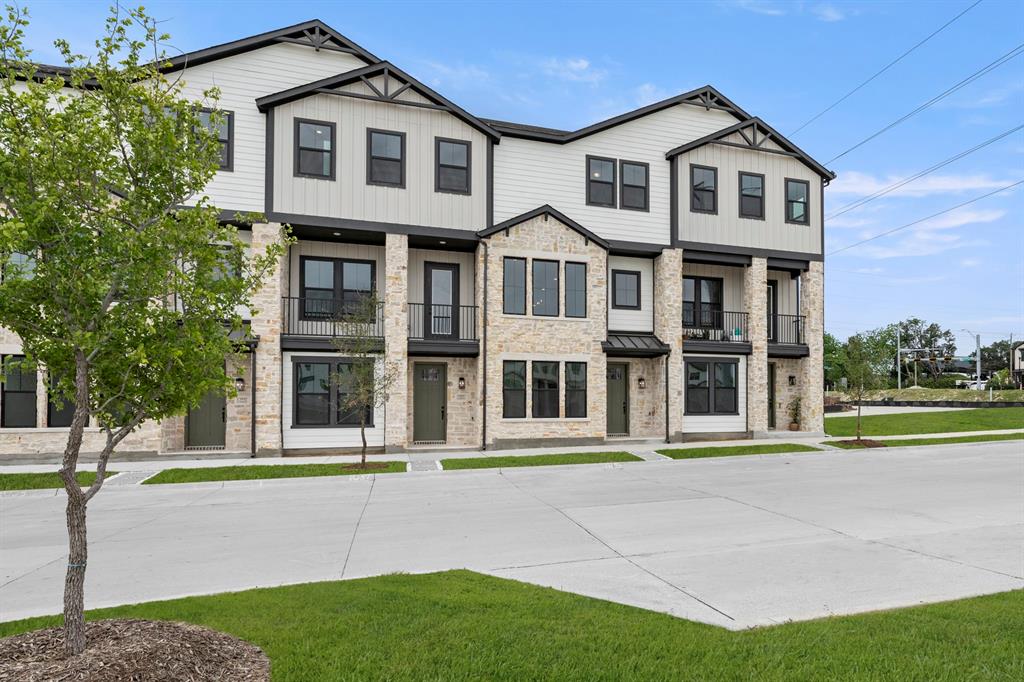 1041 Concan Drive