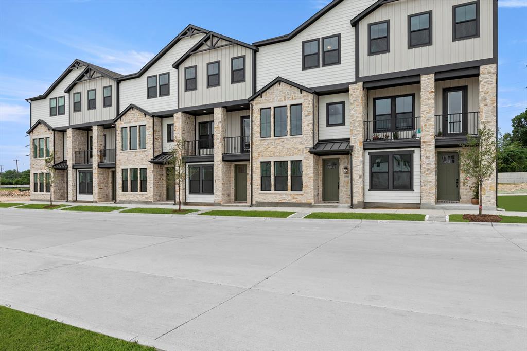 1041 Concan Drive