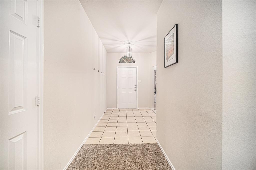 2113 Carlotta Drive