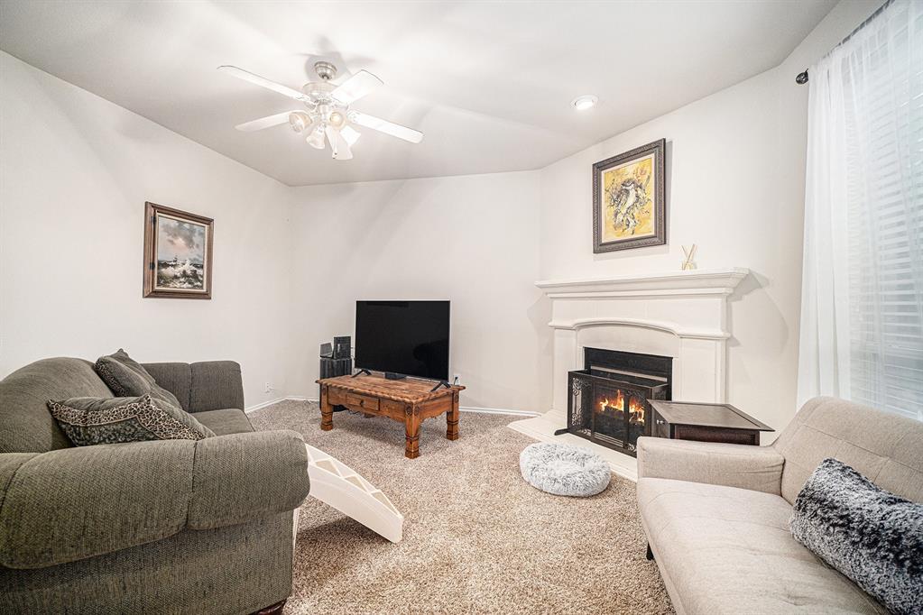 2113 Carlotta Drive