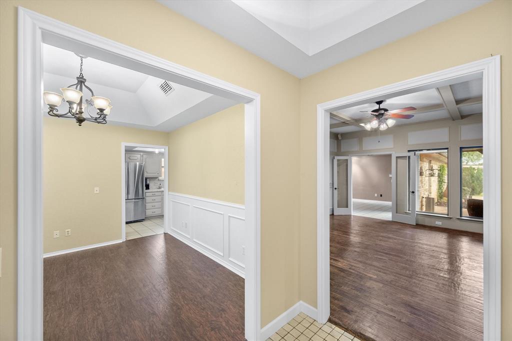 240 Highland Knoll