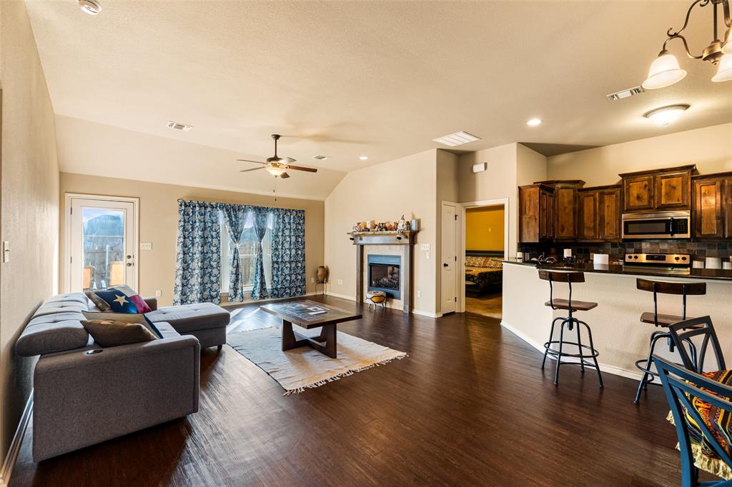 9144 Parkview Circle