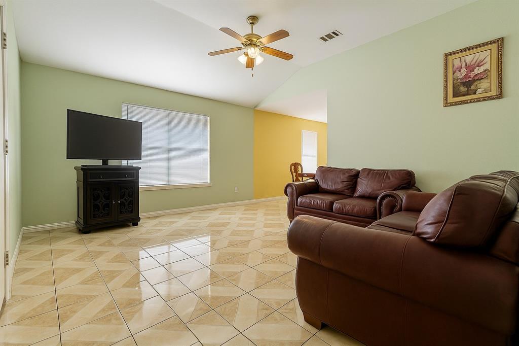 3819 Kiest Valley Court