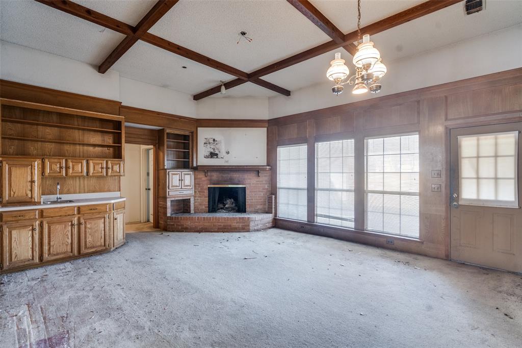 3306 Blue Bell Place