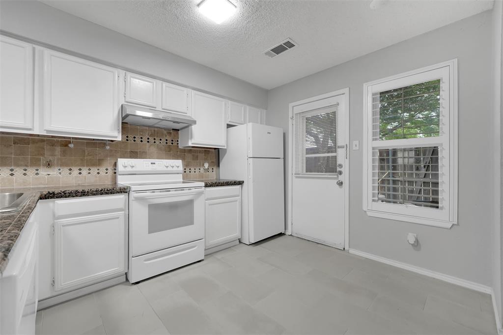 2111 E Belt Line 166 A