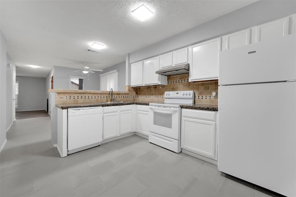 2111 E Belt Line 166 A