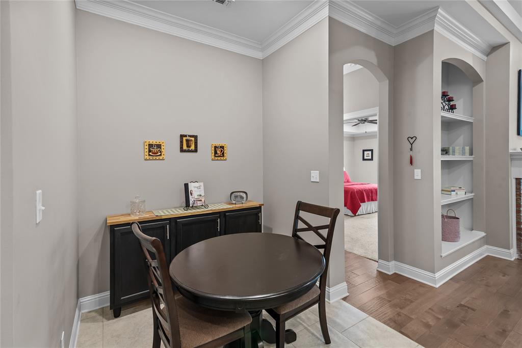 Tuscany Villas Un #6 - Residential