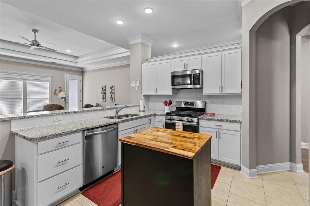 Tuscany Villas Un #6 - Residential