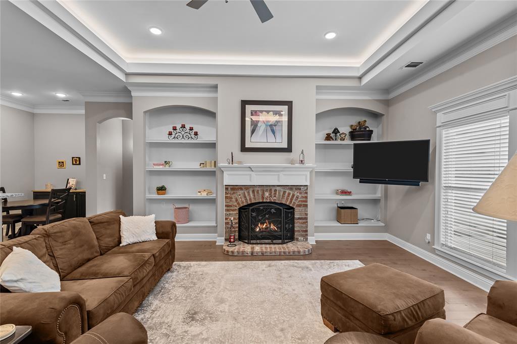 Tuscany Villas Un #6 - Residential