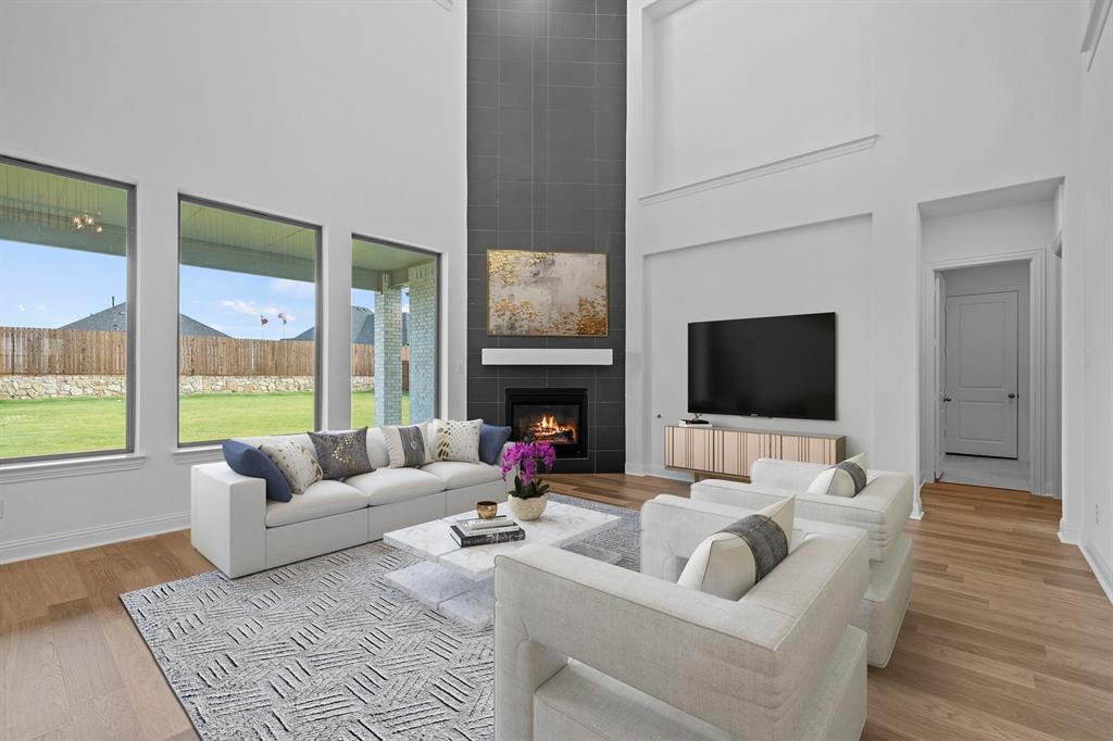 228 Pine Leaf Trail