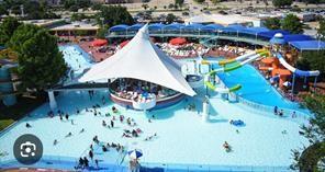 Arlington Oaks Condo - Residential