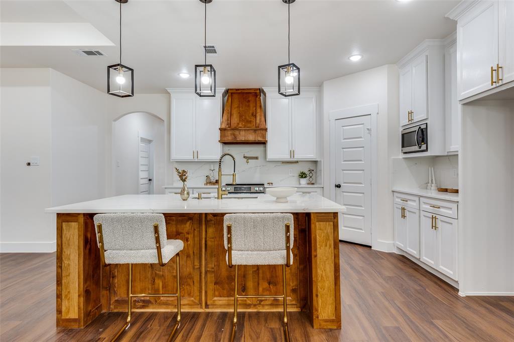3416 Mount Horum Way