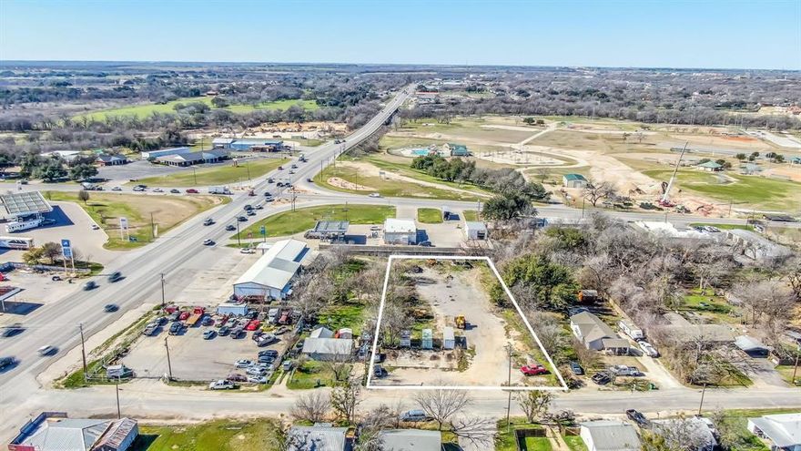 Great B2  Retail and Commercial business zoned lot! Check this one out! Its located just off the South Loop and Graham St. This one is just under 1 acre and is located on Riverside Dr, just behind Parham's Garage!  If you are looking for a large commercial lot to build your business or retail location, here it is! Come take a look and see if its a fit for you!!