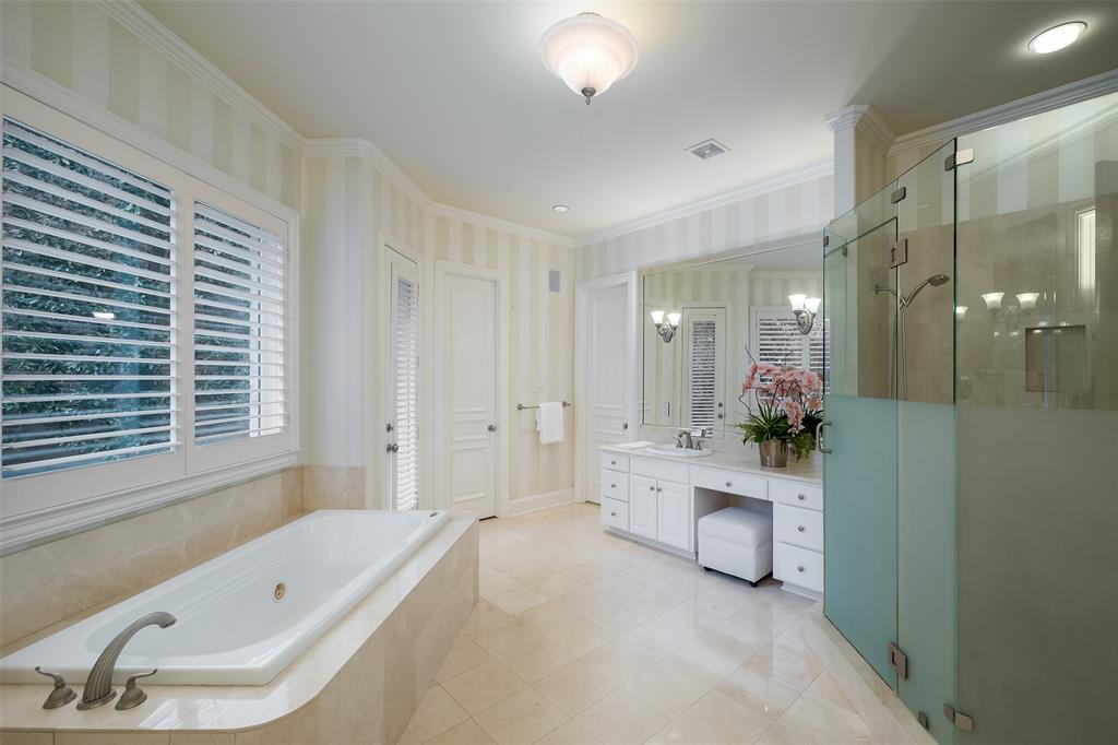 Lake Forest Ph A-R2 - Residential