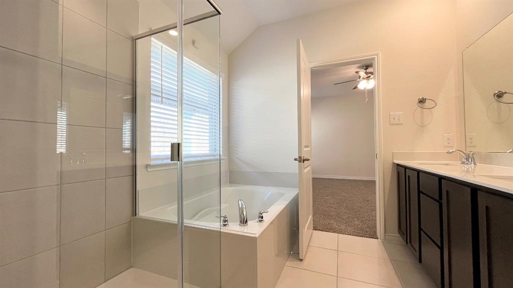 SILVERADO WEST PHASE 6 - Residential Lease