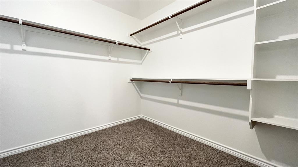 SILVERADO WEST PHASE 6 - Residential Lease