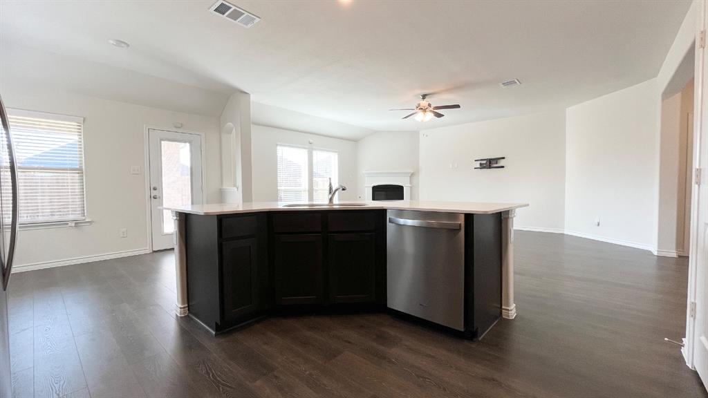 SILVERADO WEST PHASE 6 - Residential Lease