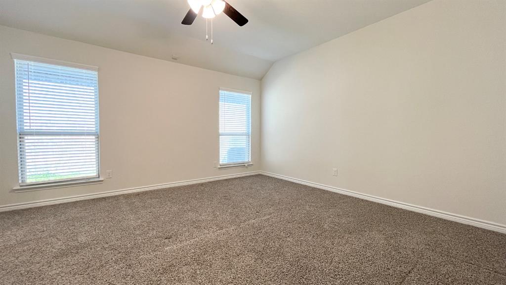 SILVERADO WEST PHASE 6 - Residential Lease