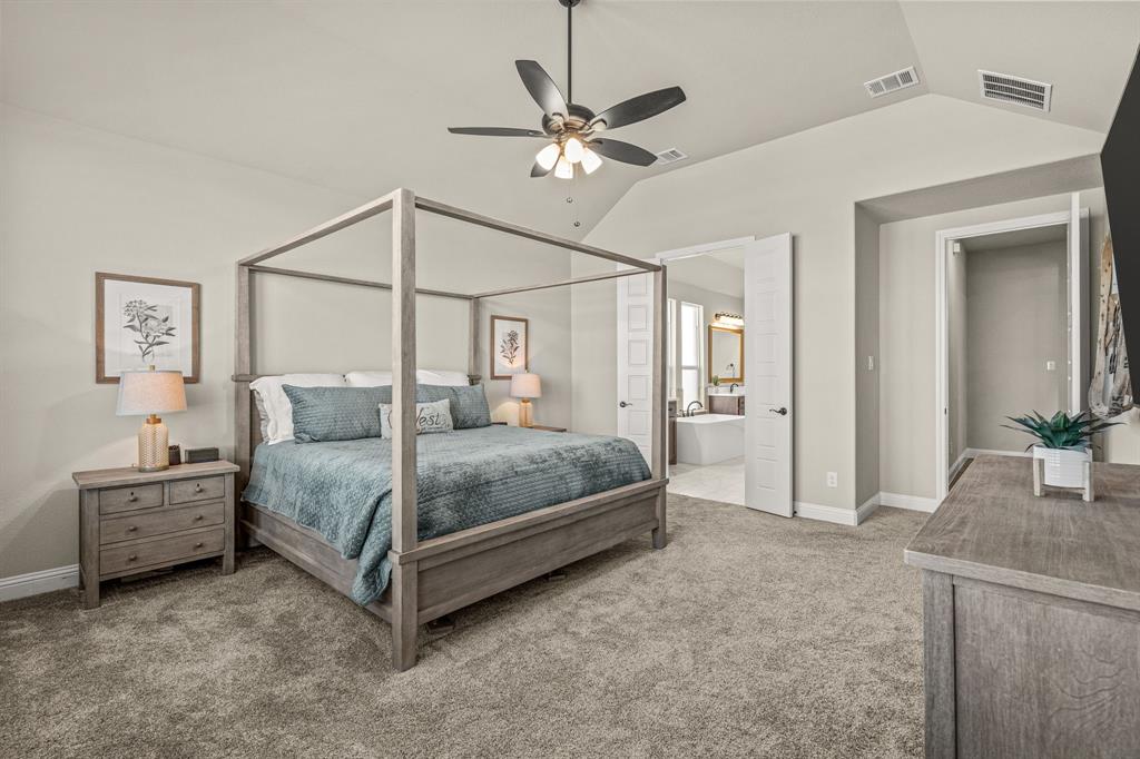 THE MEADOWS - Residential