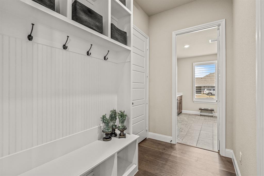 THE MEADOWS - Residential