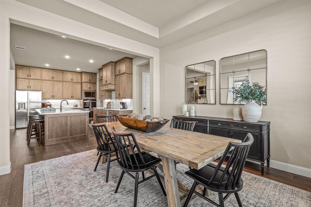 THE MEADOWS - Residential