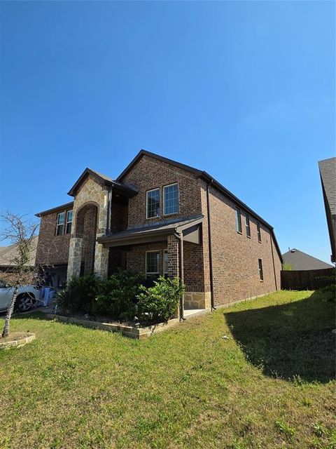 920 Philadelphia Street Fate TX 75189