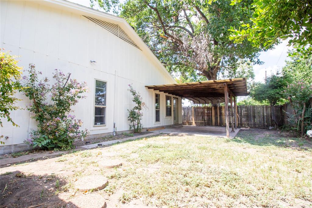 2612 Nottingham Drive