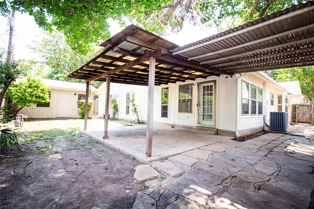 2612 Nottingham Drive