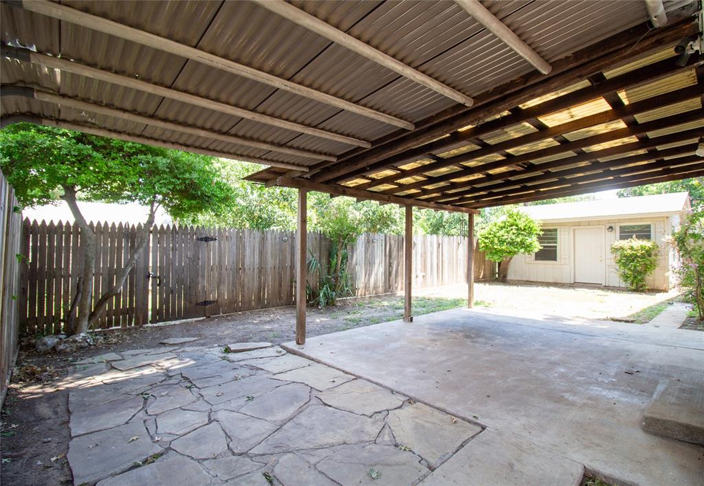2612 Nottingham Drive