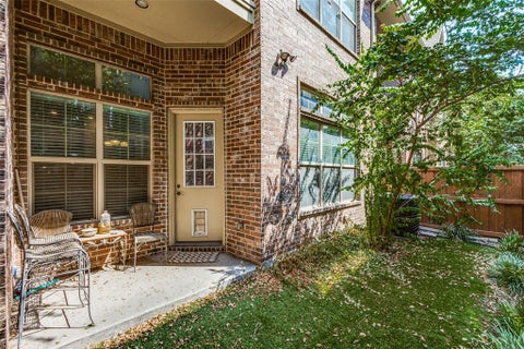 Tiny photo for 2211 Eriksson Lane, Dallas, TX 75204 (MLS # 21396970)