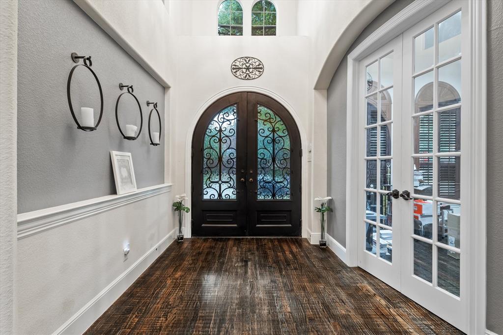 6500 Lazy Oak Lane