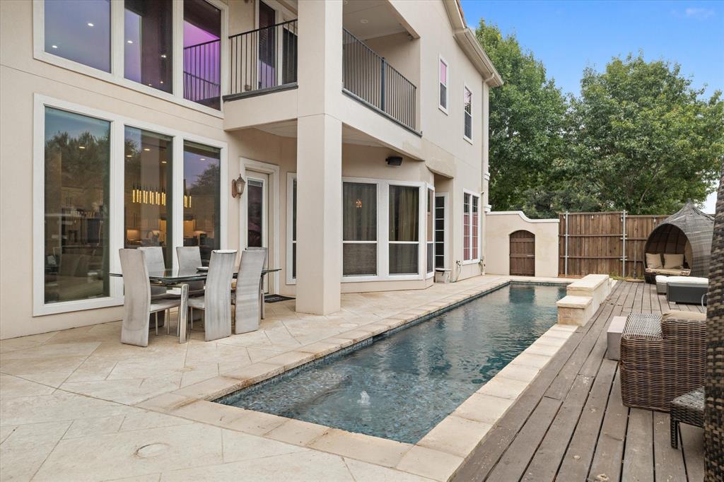 6500 Lazy Oak Lane