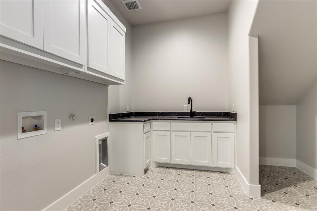 McKinney, Texas 75071, United States, 4 Bedrooms Bedrooms, ,4 BathroomsBathrooms,Residential,Active,59333