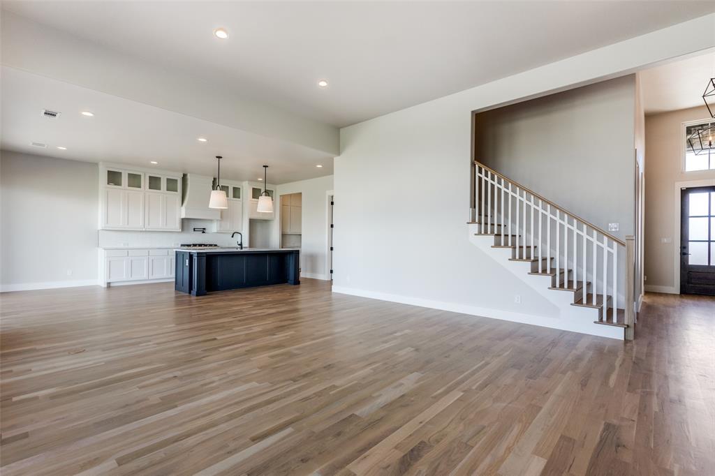 4112 Hydrangea Drive