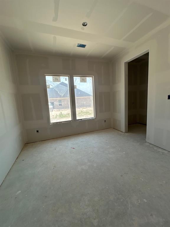 1105 Perrin Lane