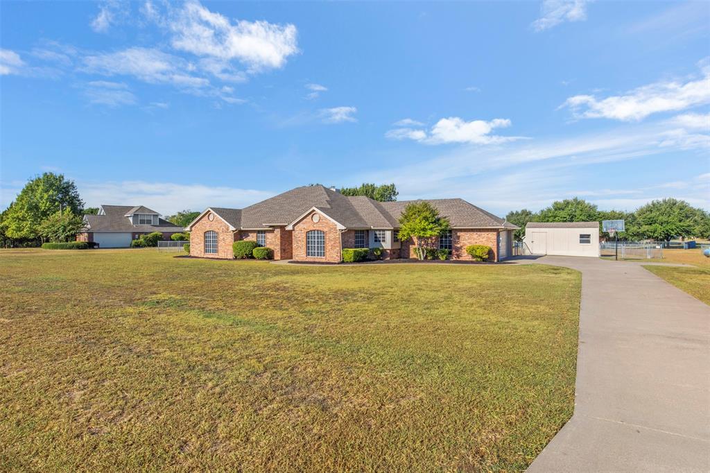 2250 Whispering Hills Drive
