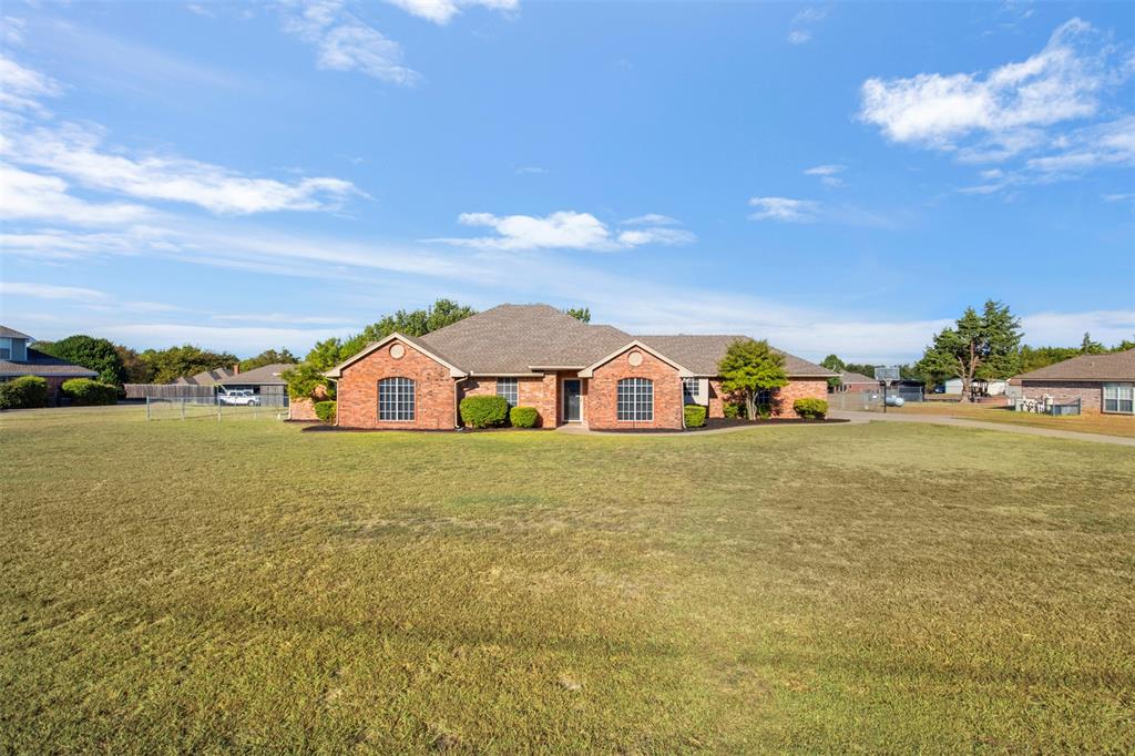 2250 Whispering Hills Drive