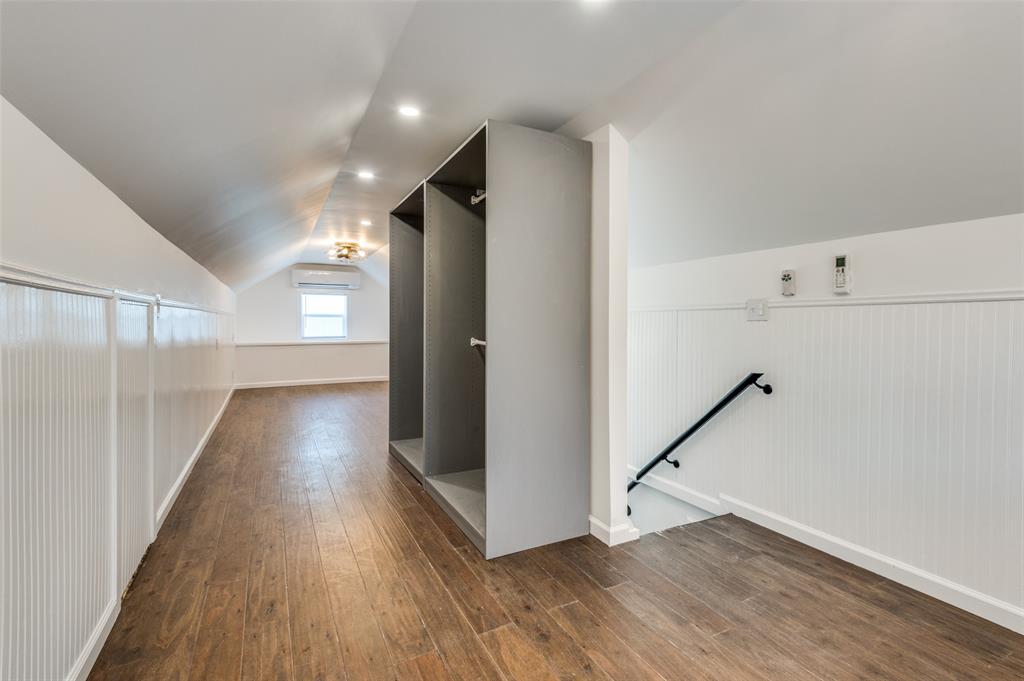 Elmwood - Residential