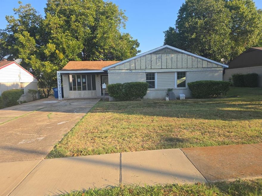 This home features 3 bedrooms and 1.5 bathrooms, making it a perfect choice for first-time homebuyers. It was previously updated with a modern kitchen, stylish flooring, and many other upgrades. The large backyard is ideal for entertaining family and friends. Don’t miss out—this property won’t last long!  HUD case number 511-325632 All properties are sold AS IS without any guarantee or warranty by the seller. IN with Repair Escrow Disclosures are located in transaction desk and on HUD home store Please review documents prior to submitting offers IE (Insured Escrow)