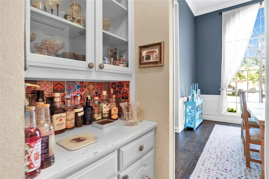 2823 Roundrock